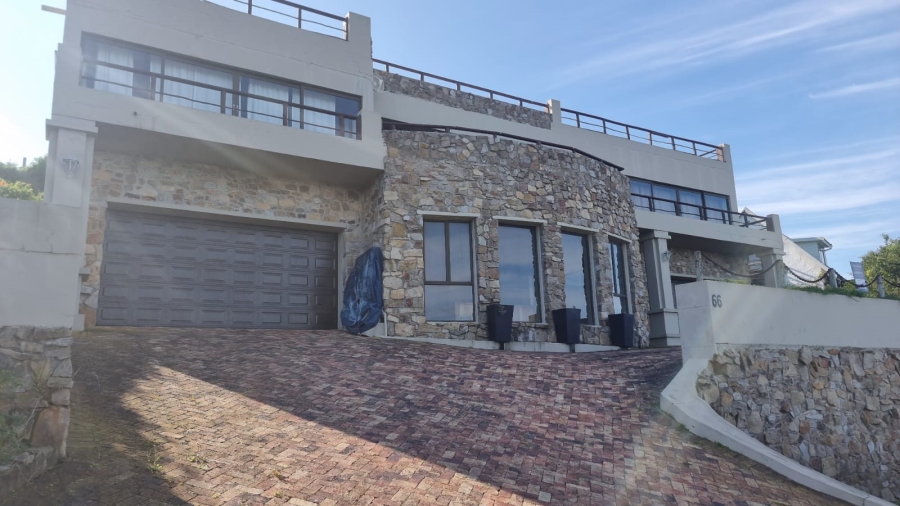 6 Bedroom Property for Sale in Merryhill Eastern Cape